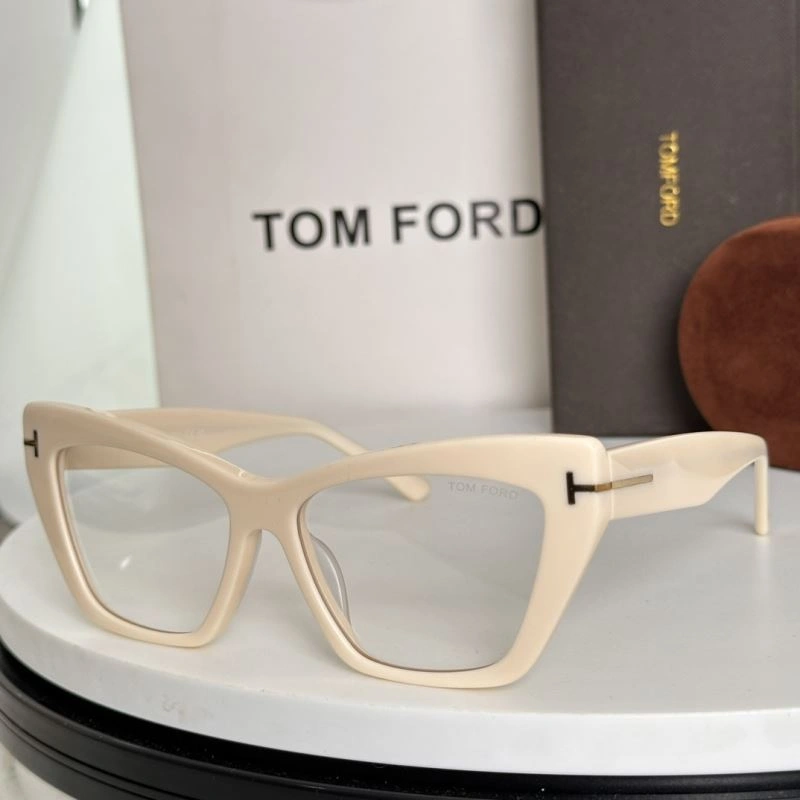Chic Tom Ford Sunglasses 282344