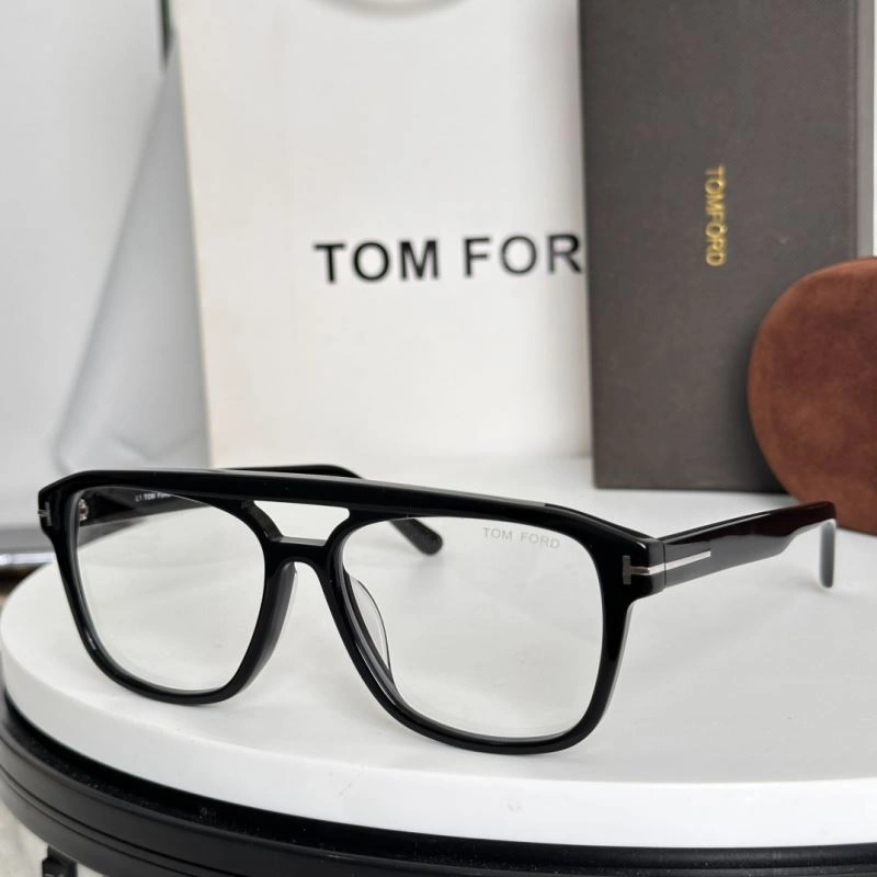 Tom Ford Sunglasses Classic 282337
