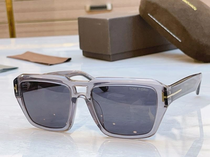 Seasonal Tom Ford Sunglasses 282334