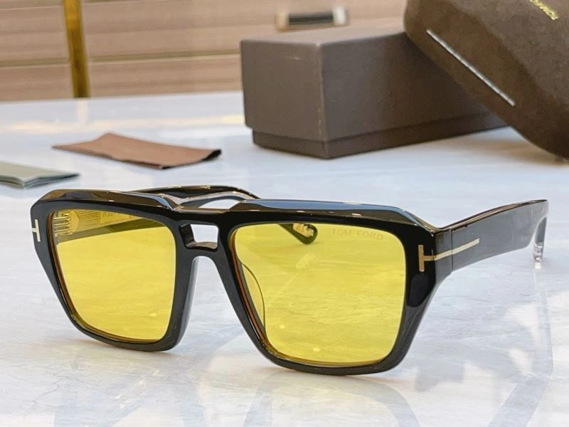 Seasonal Tom Ford Sunglasses 282334