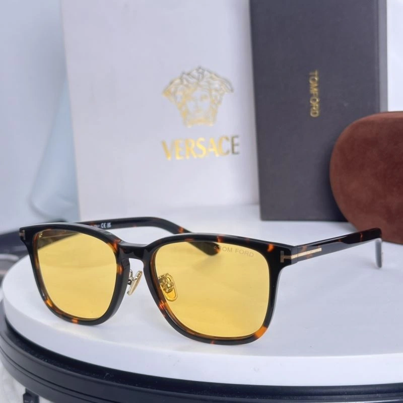 Timeless Tom Ford Sunglasses 282333