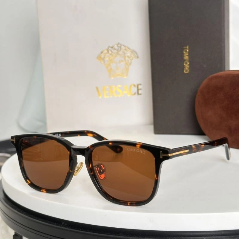Timeless Tom Ford Sunglasses 282333