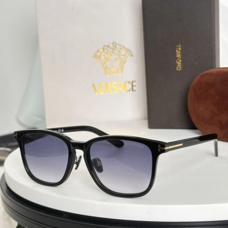 Timeless Tom Ford Sunglasses 282333