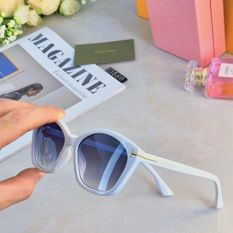 FlexibleFit Tom Ford Sunglasses 282317