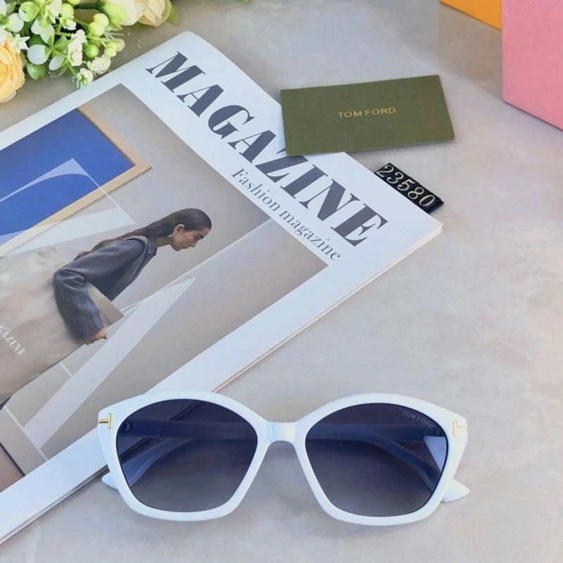 FlexibleFit Tom Ford Sunglasses 282317