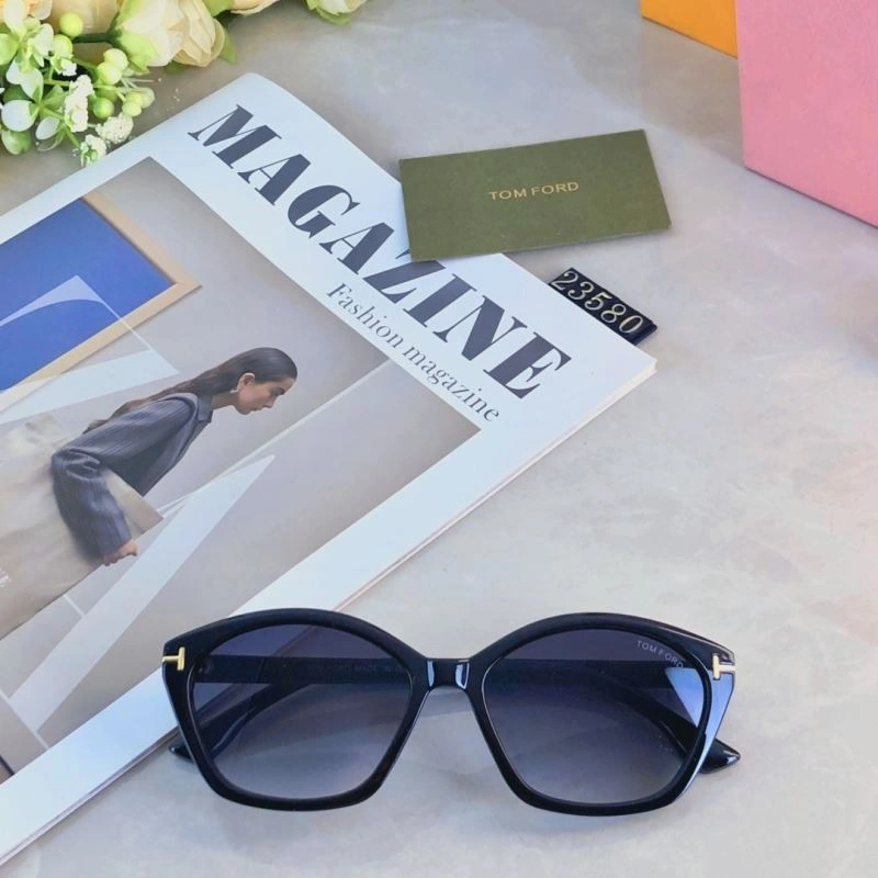 FlexibleFit Tom Ford Sunglasses 282317