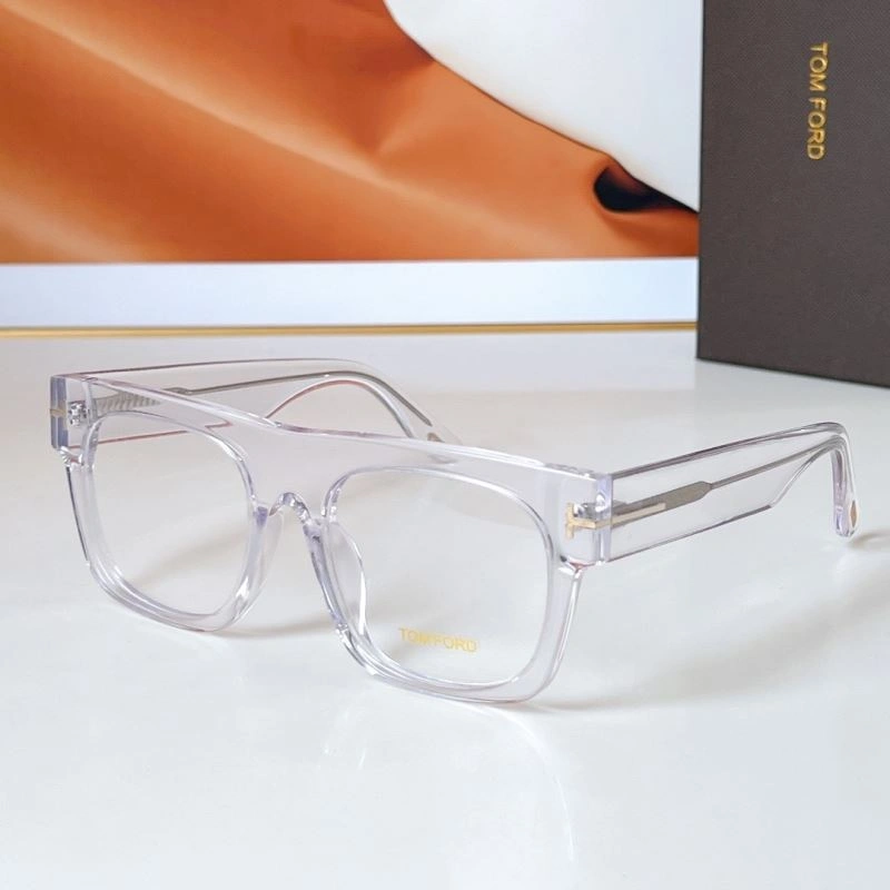 Stylish Tom Ford Sunglasses 282306