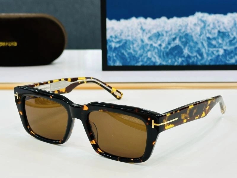 Tom Ford Sunglasses DailyWear 282365