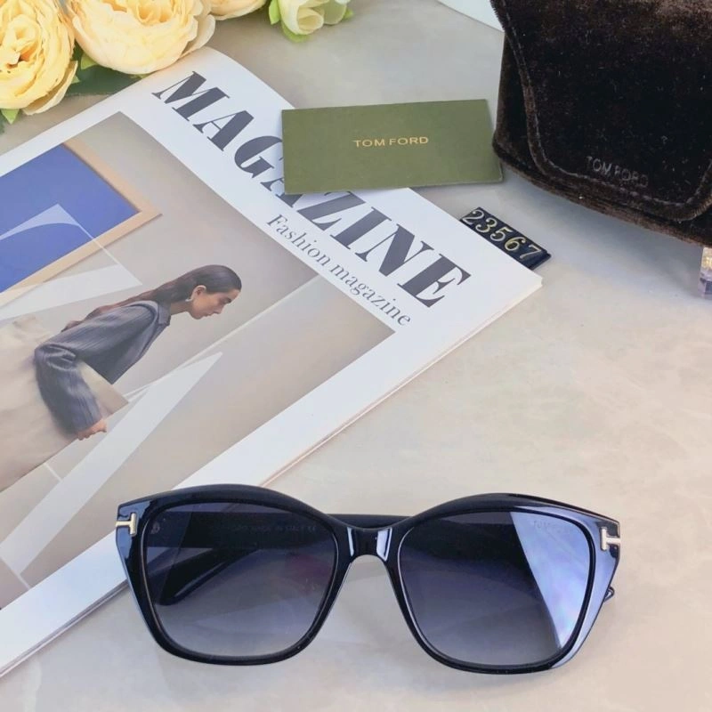 Resilient Tom Ford Sunglasses 282356