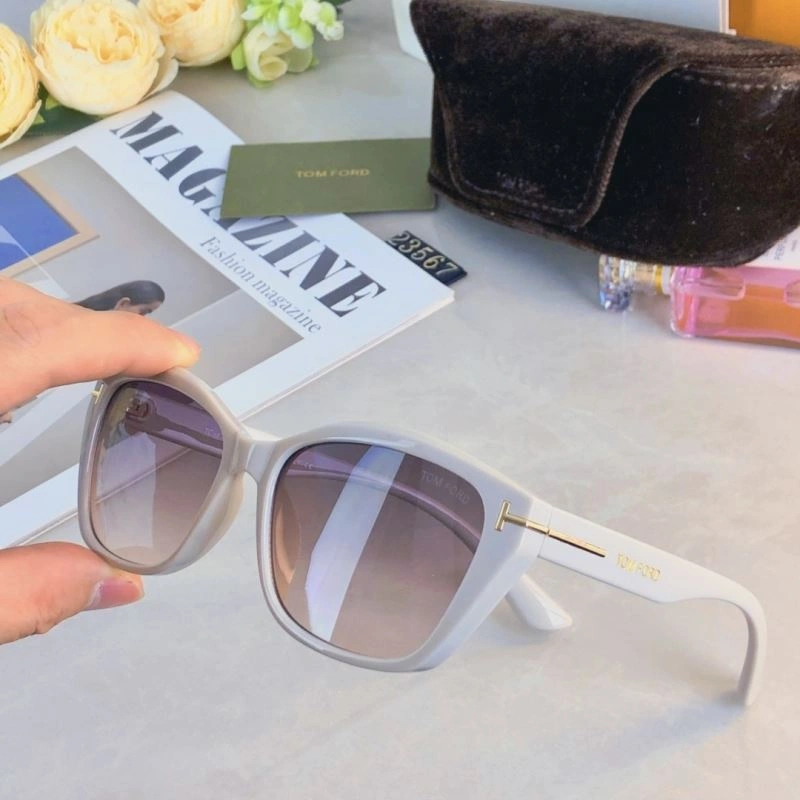 Resilient Tom Ford Sunglasses 282356