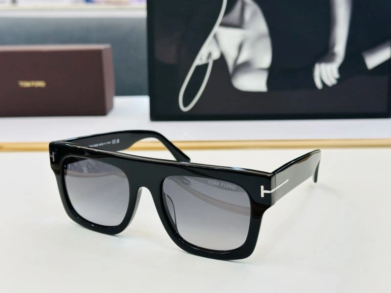 ModernLook Tom Ford Sunglasses 282374