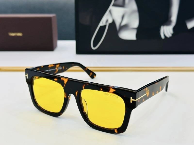 ModernLook Tom Ford Sunglasses 282374
