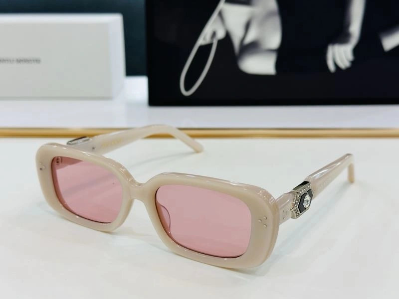 Functional Tom Ford Sunglasses 282358