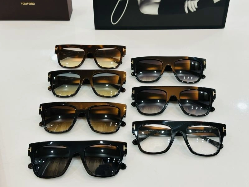 Durable Tom Ford Sunglasses 282361