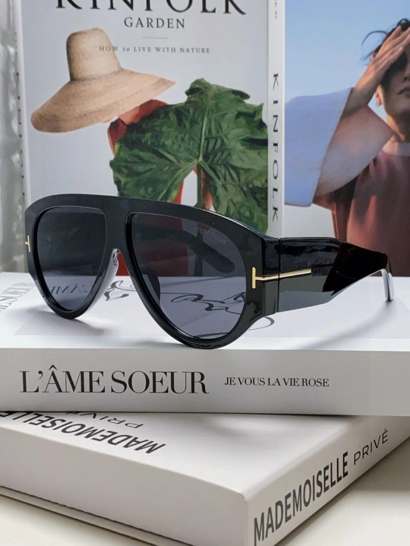 Tom Ford Sunglasses Functional 282349