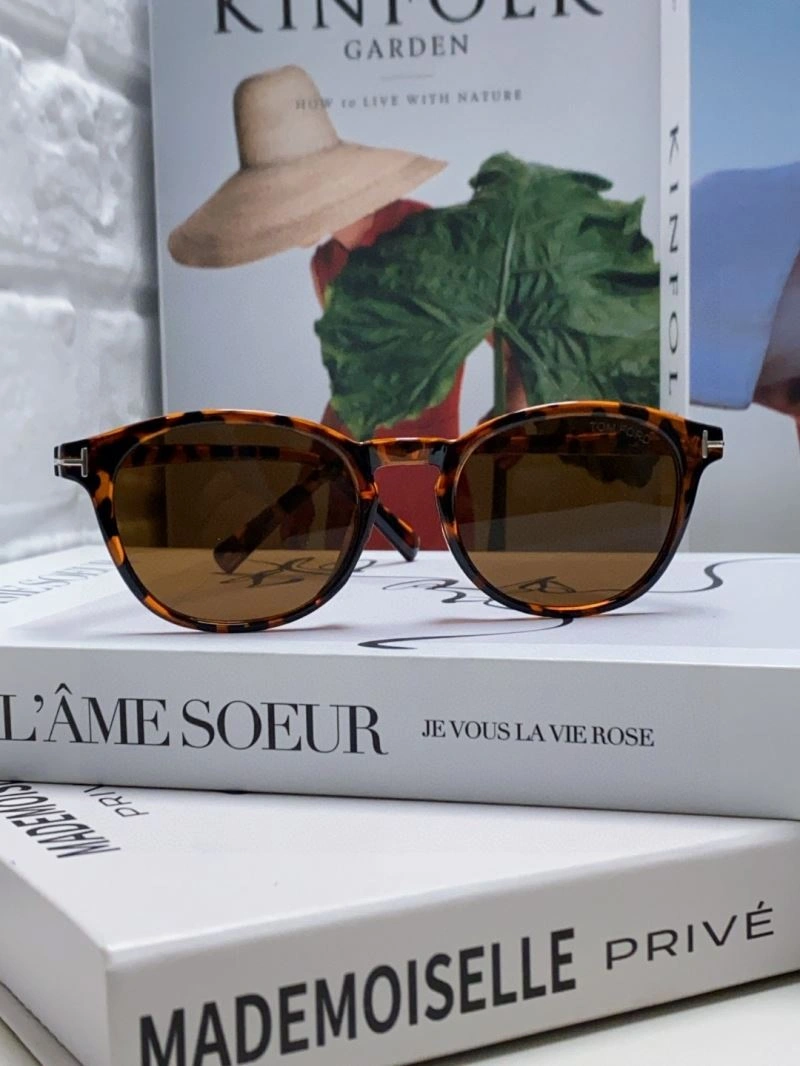 WaterResistant Tom Ford Sunglasses 282345