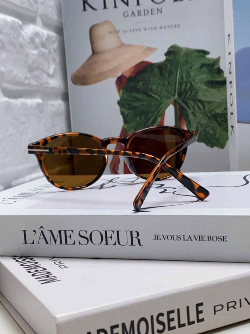 WaterResistant Tom Ford Sunglasses 282345