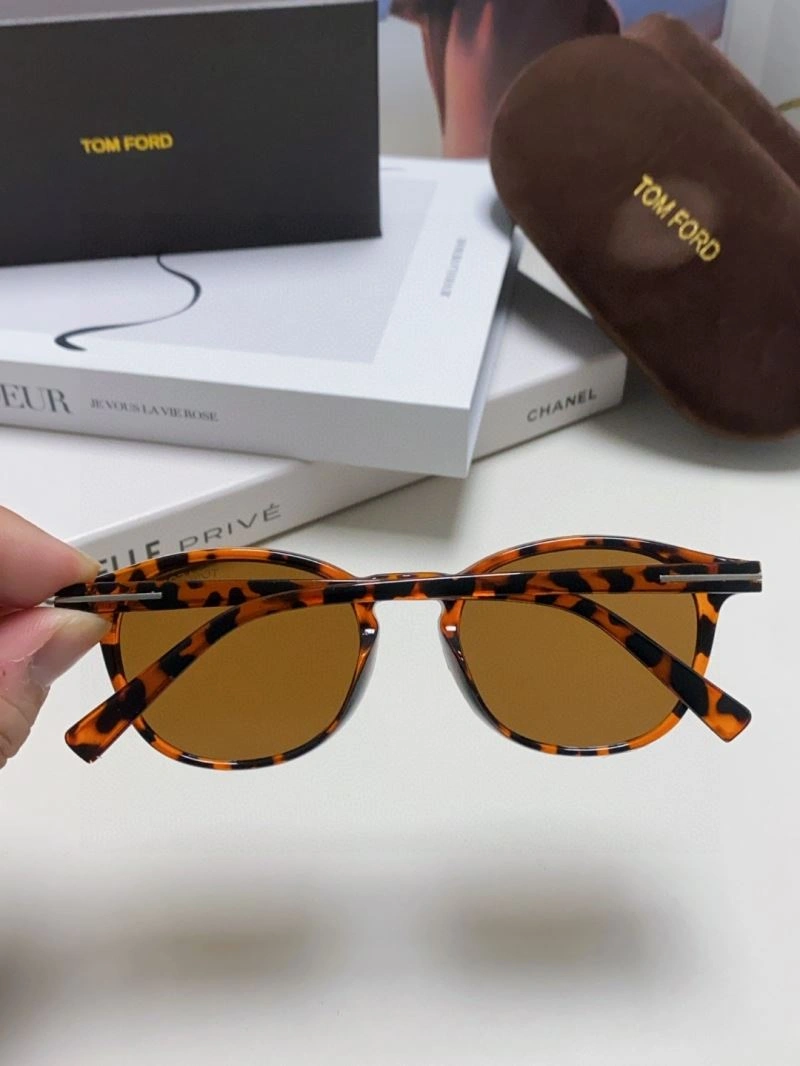 WaterResistant Tom Ford Sunglasses 282345