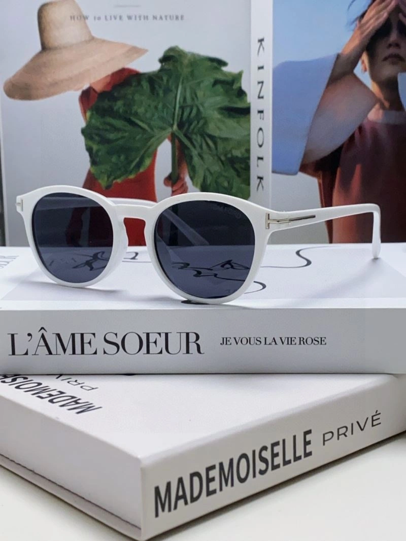 Seasonal Tom Ford Sunglasses 282352