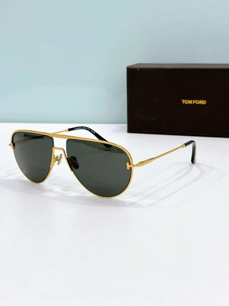 Tom Ford Sunglasses Chic 282423