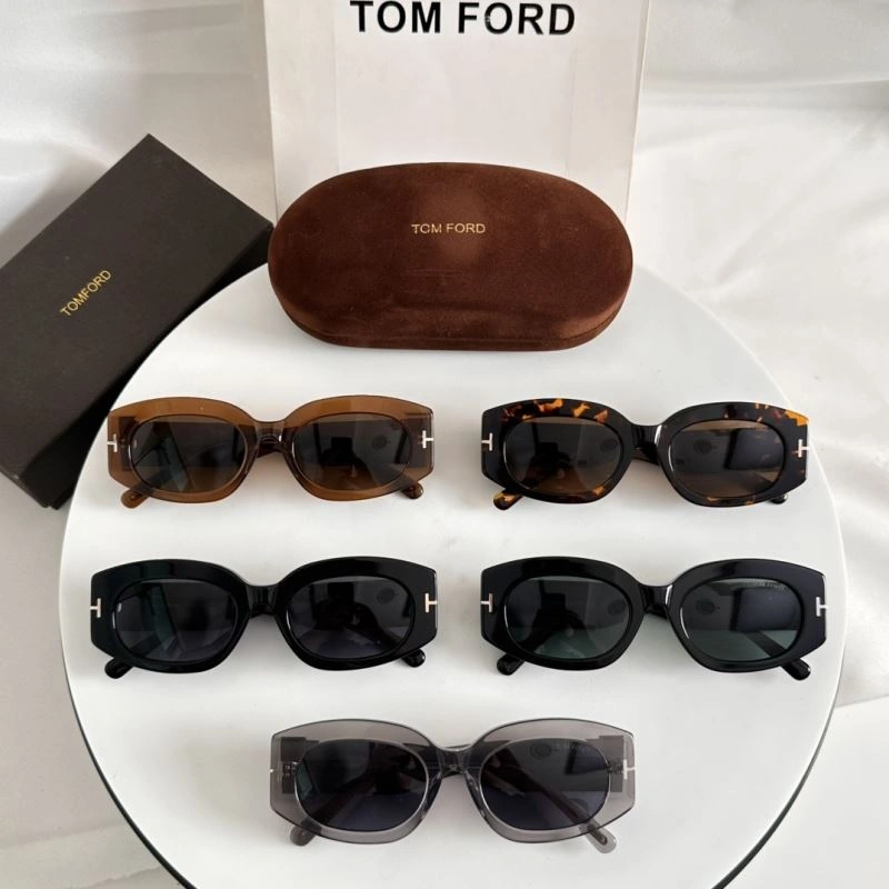 Sophisticated Tom Ford Sunglasses 282392