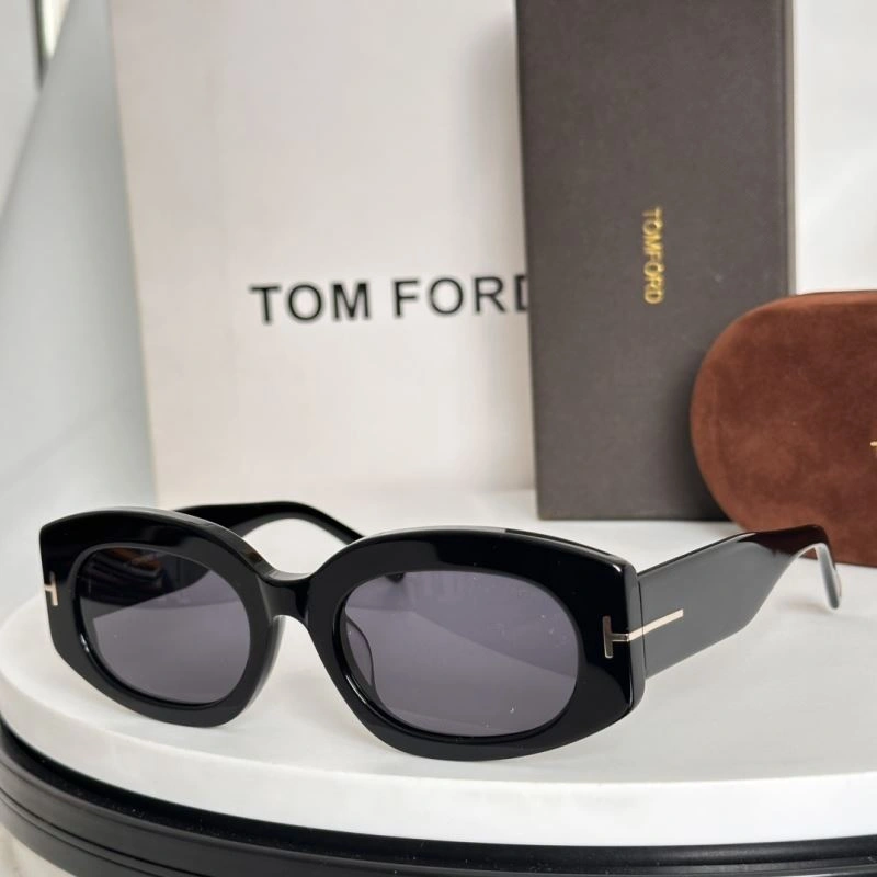 Sophisticated Tom Ford Sunglasses 282392