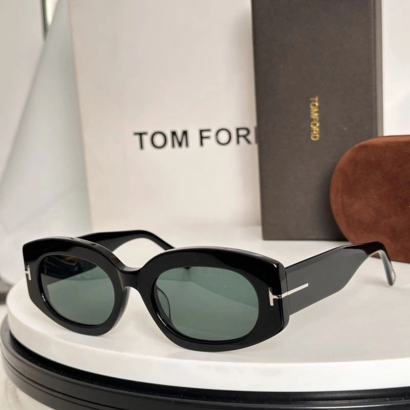 Sophisticated Tom Ford Sunglasses 282392