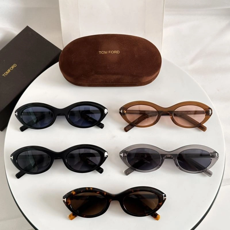 FashionForward Tom Ford Sunglasses 282402