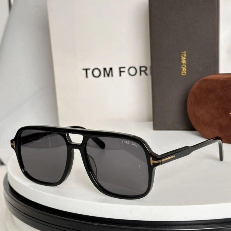 Youthful Tom Ford Sunglasses 282396