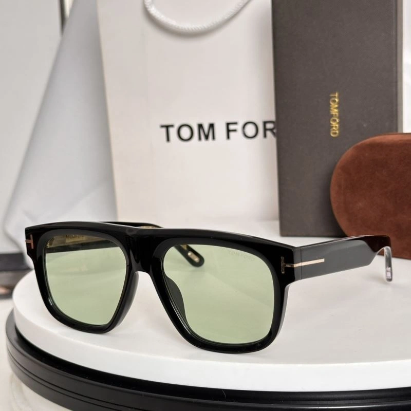Bold Tom Ford Sunglasses 282381