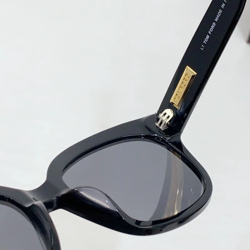 Tom Ford Sunglasses Timeless 282377