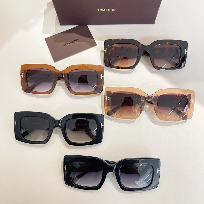 Tom Ford Sunglasses TravelReady 282376