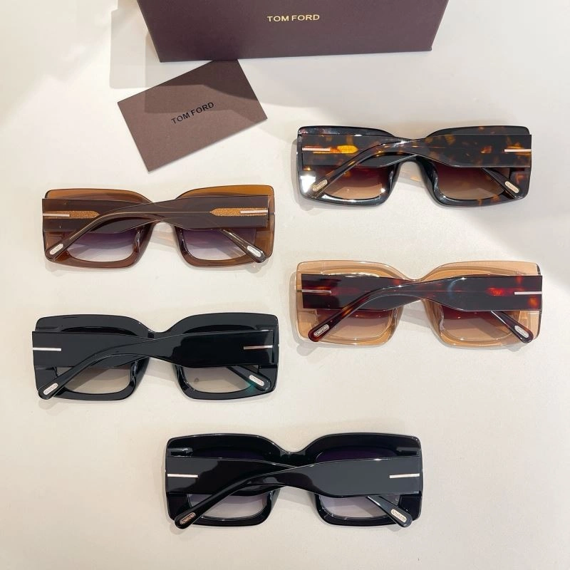 Tom Ford Sunglasses TravelReady 282376