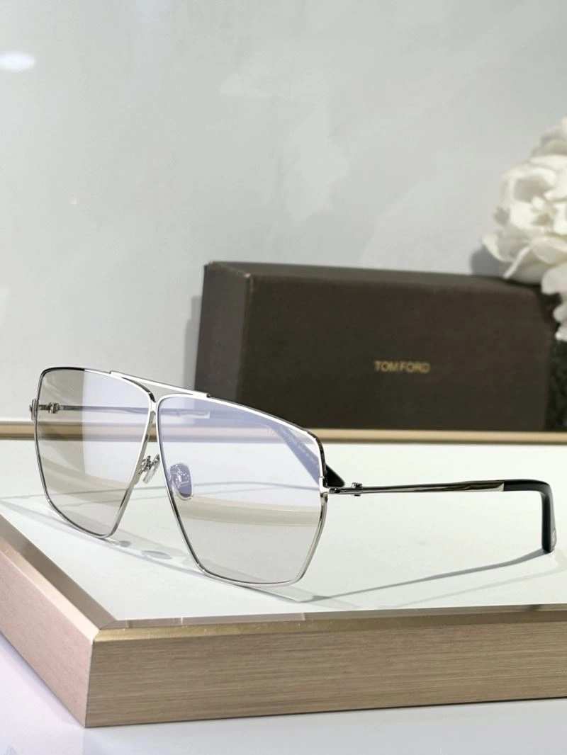 Tom Ford Sunglasses Colorful 282368