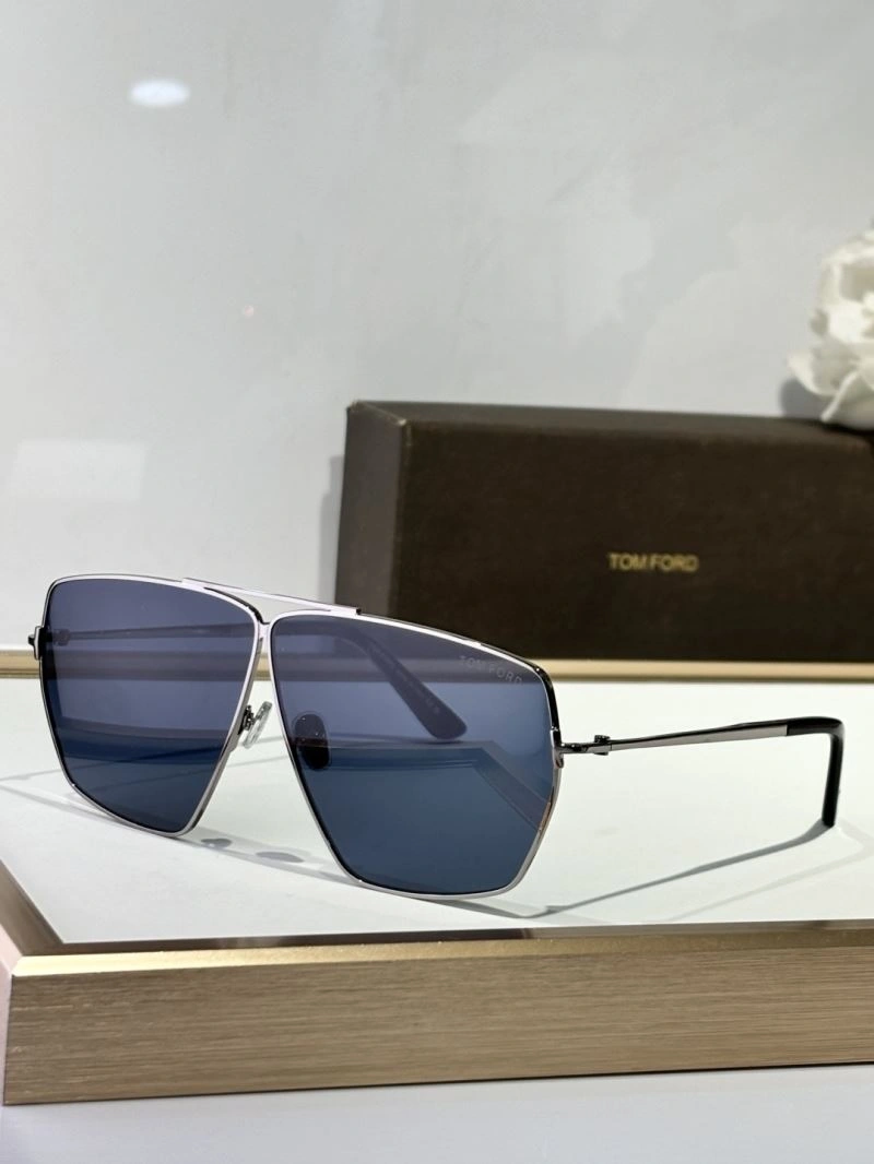 Tom Ford Sunglasses Colorful 282368