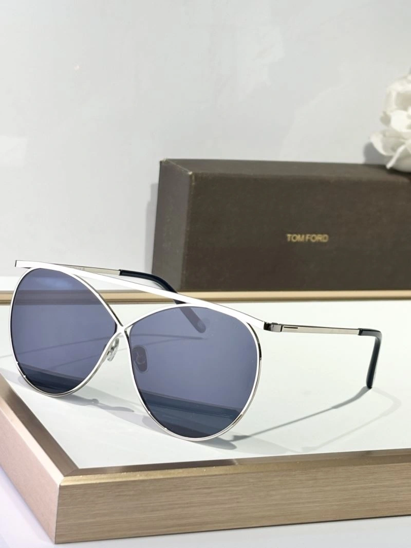 Tom Ford Sunglasses StreetReady 282359