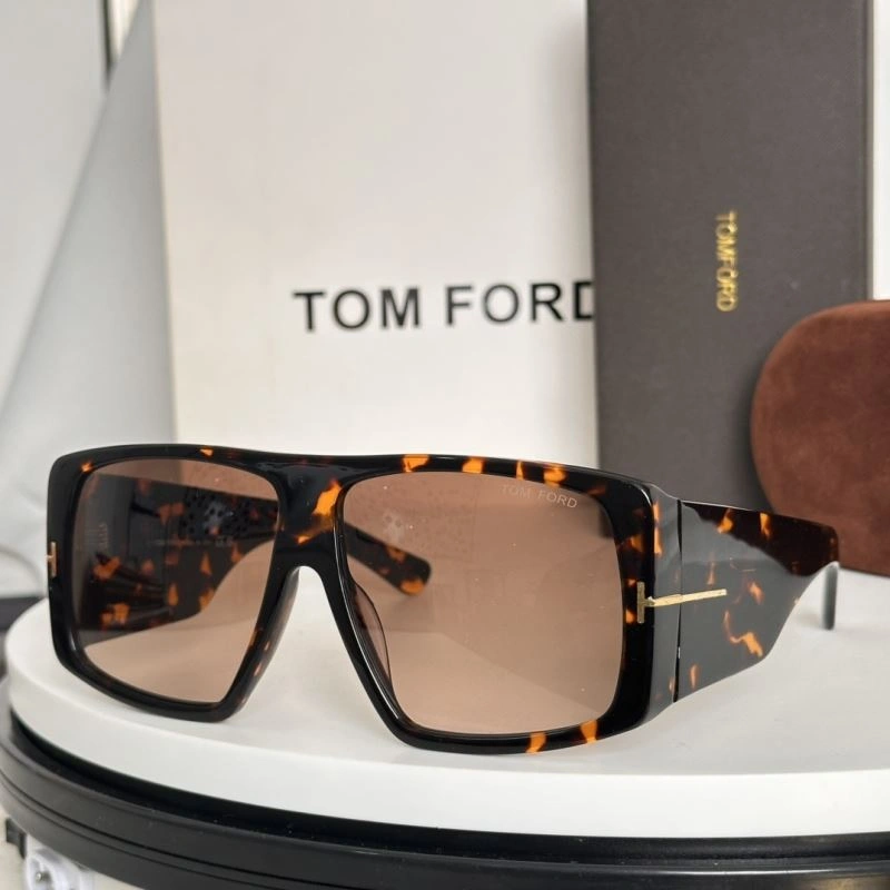 Tom Ford Sunglasses ZeroBulk 282351