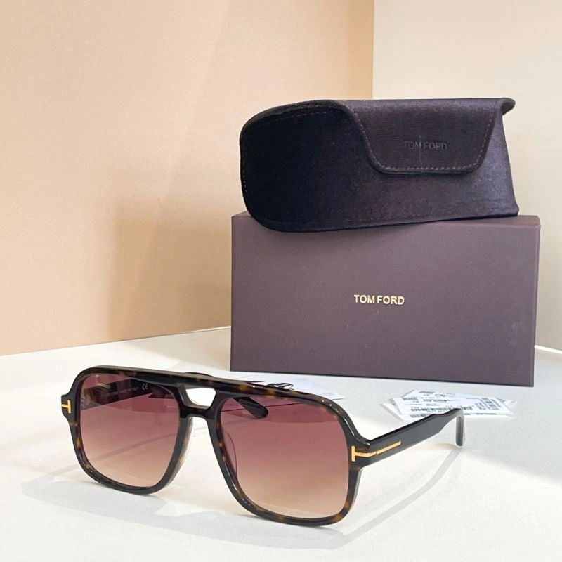 Colorful Tom Ford Sunglasses 282371