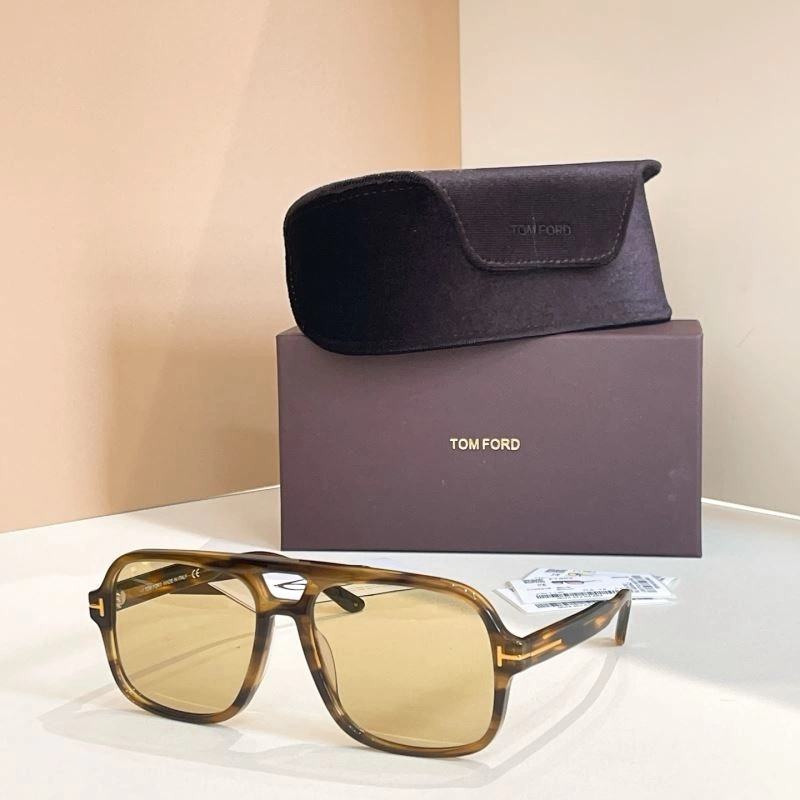 Colorful Tom Ford Sunglasses 282371
