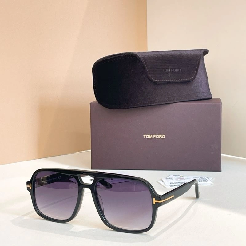 Colorful Tom Ford Sunglasses 282371