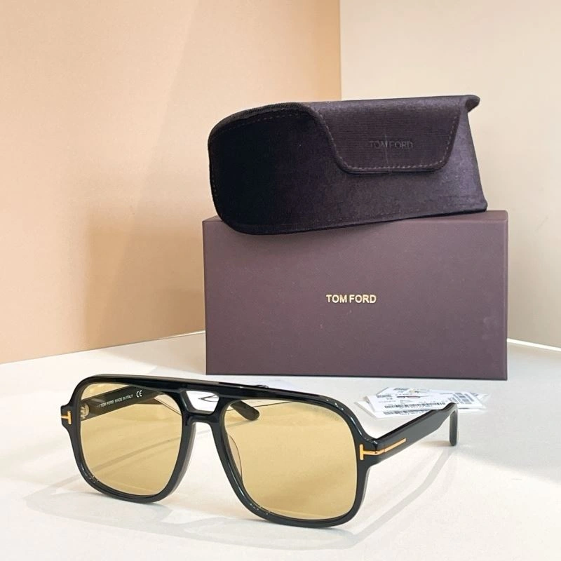 Colorful Tom Ford Sunglasses 282371