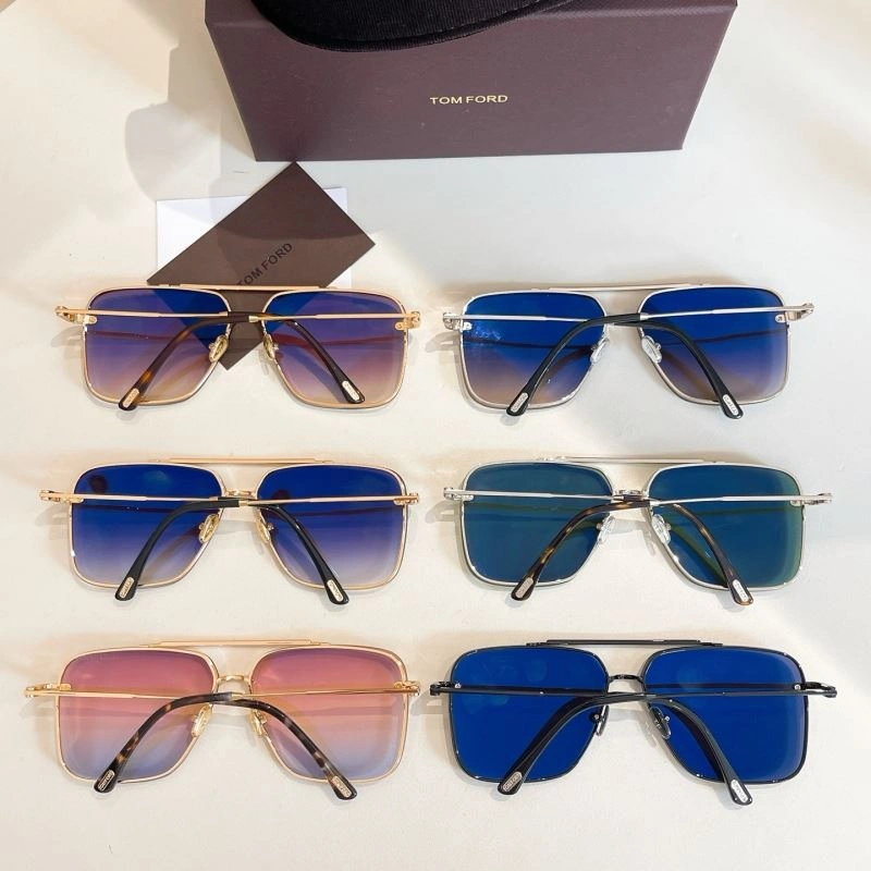 Vibrant Tom Ford Sunglasses 282350