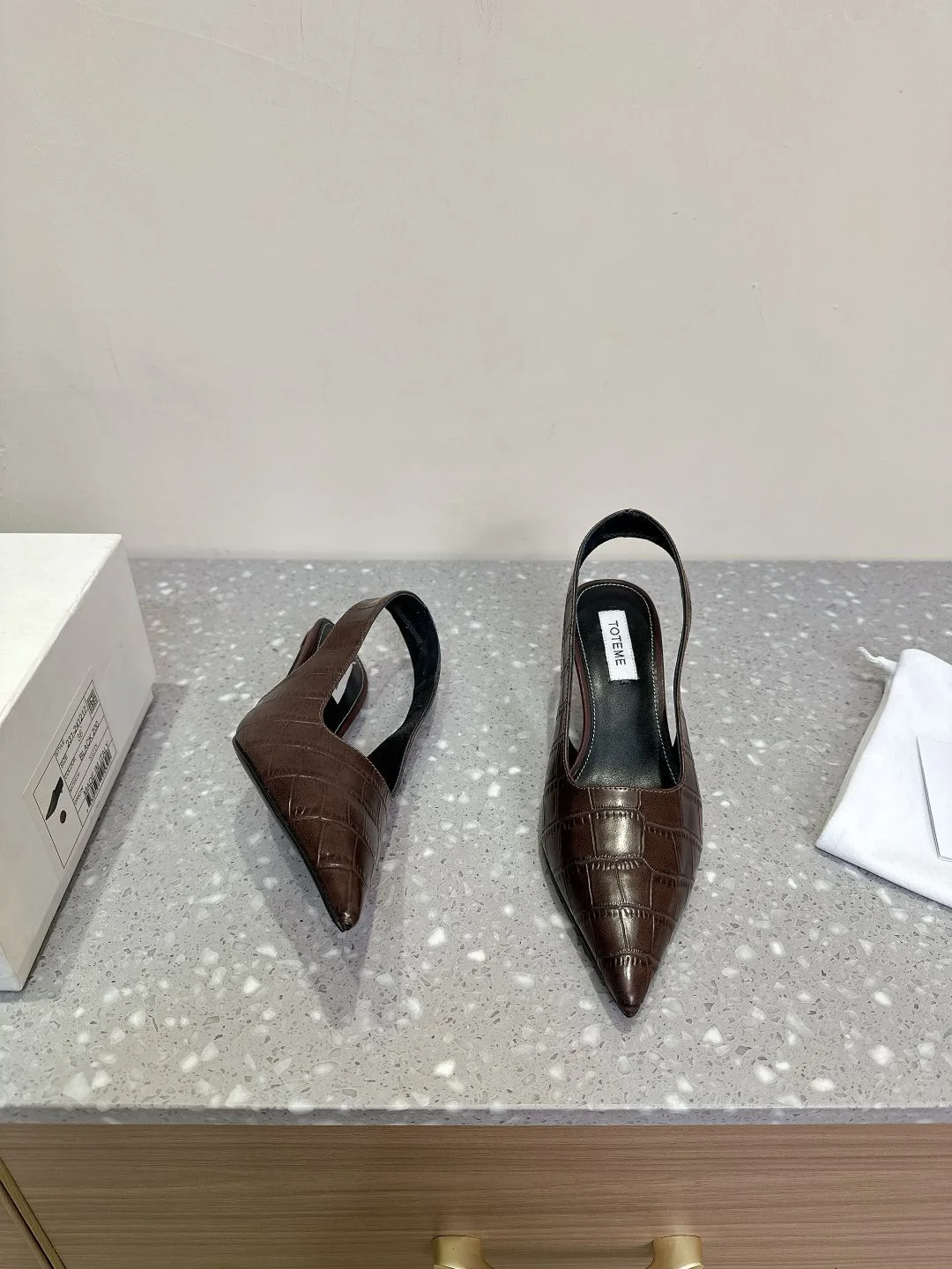 Toteme Sandals TravelReady 7195