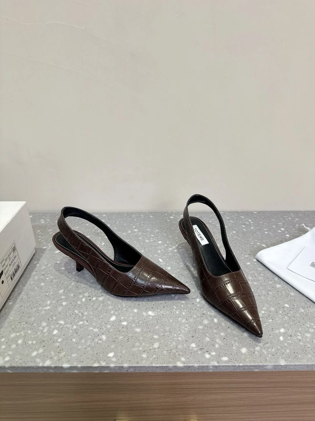 Toteme Sandals TravelReady 7195