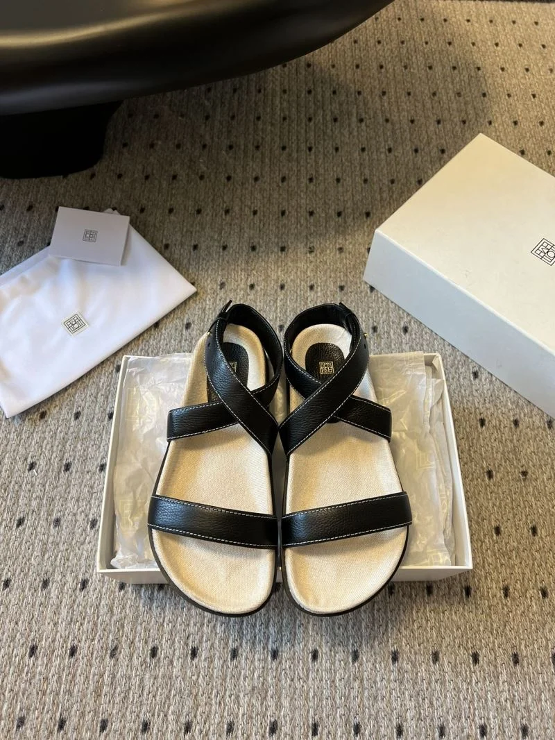 Durable Toteme Sandals 11153