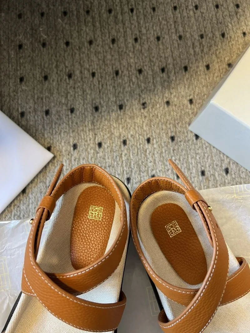 Toteme Sandals Packable 11156