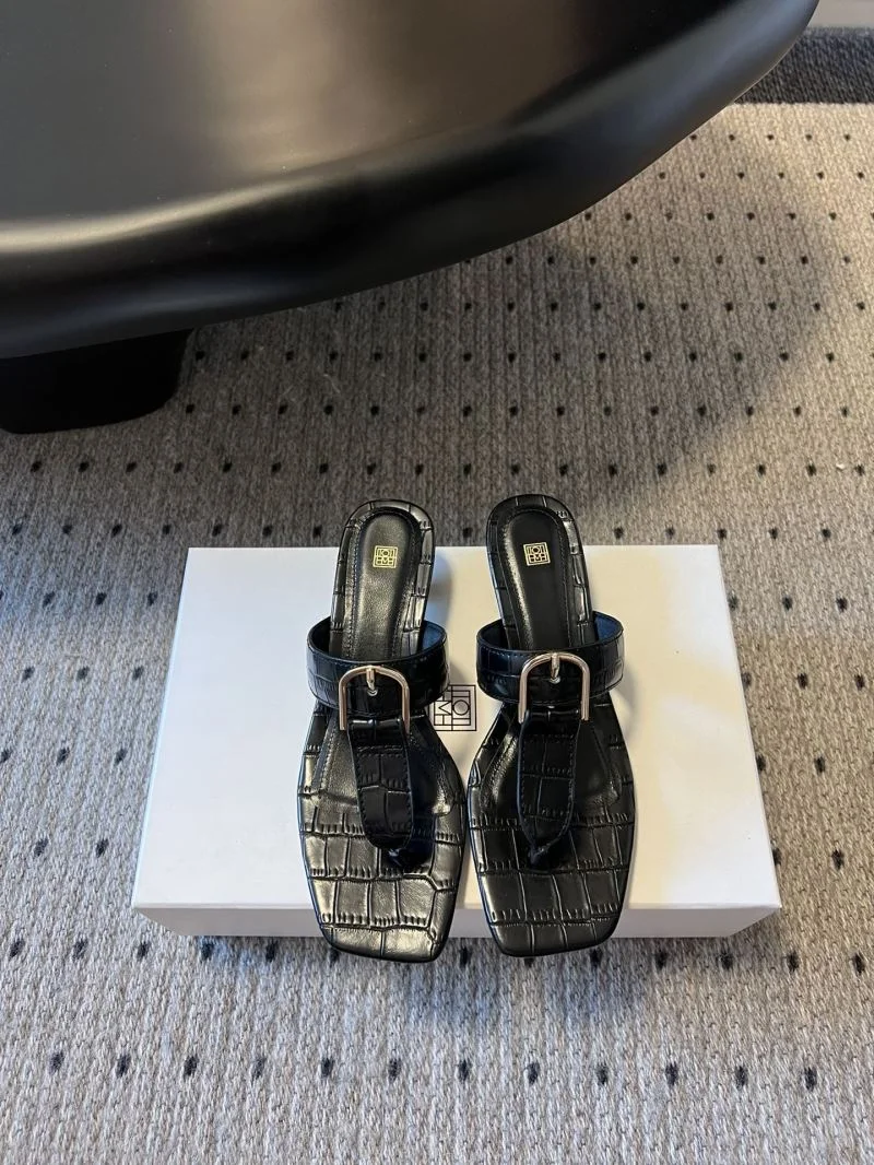 Toteme Sandals Timeless 11211