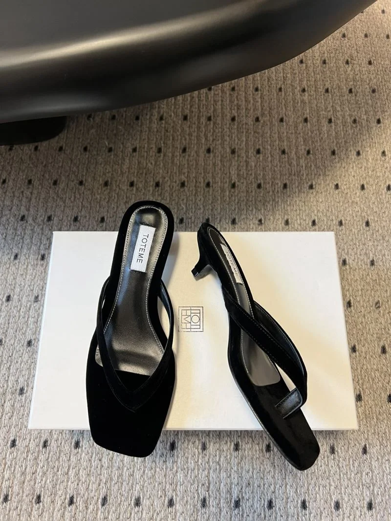 Toteme Sandals Flexible 8740