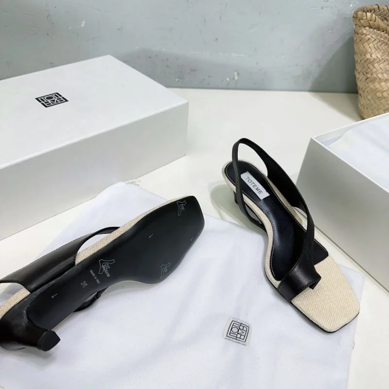 Modern Toteme Sandals 8728