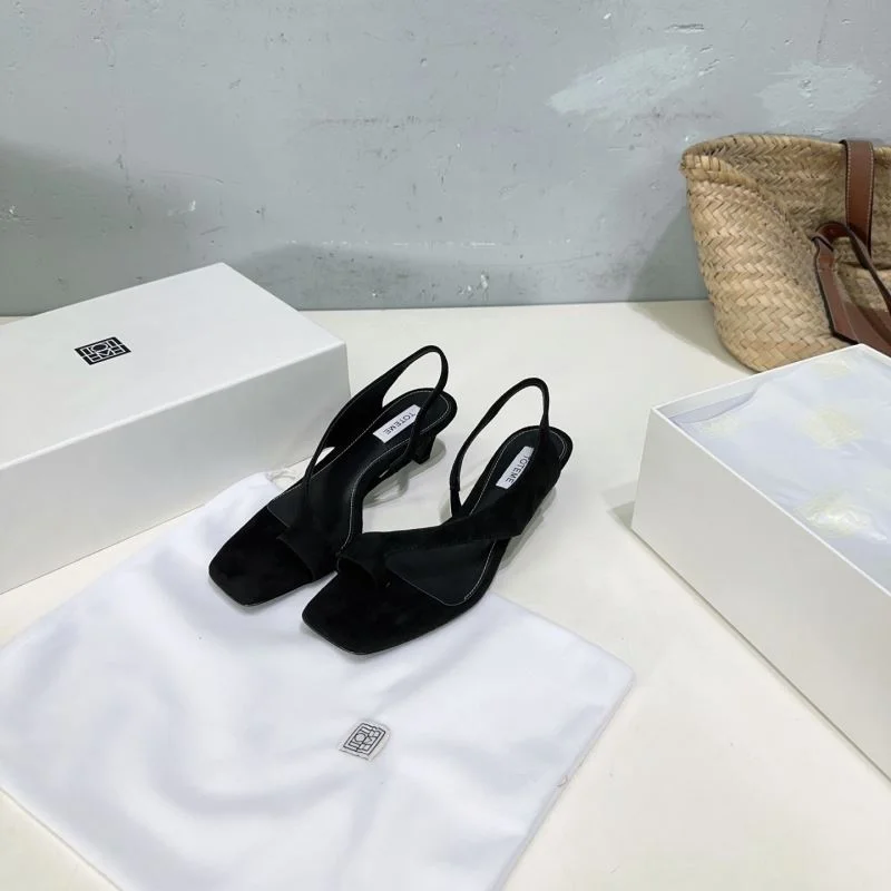 Toteme Sandals OnTrend 8731